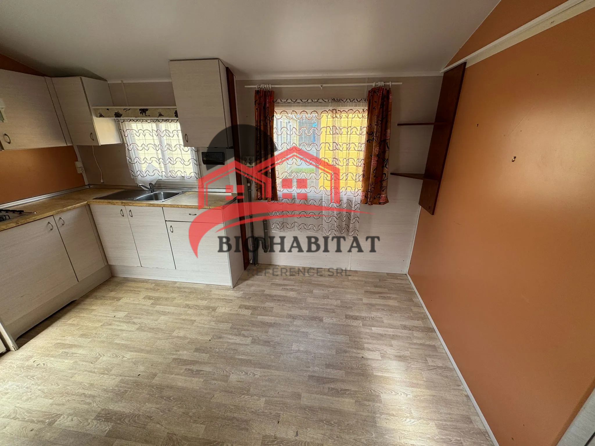 WhatsApp-Image-2025-04-22-at-12.16.24-05 Mobil-home Sun Roller Middle Room – Image 8
