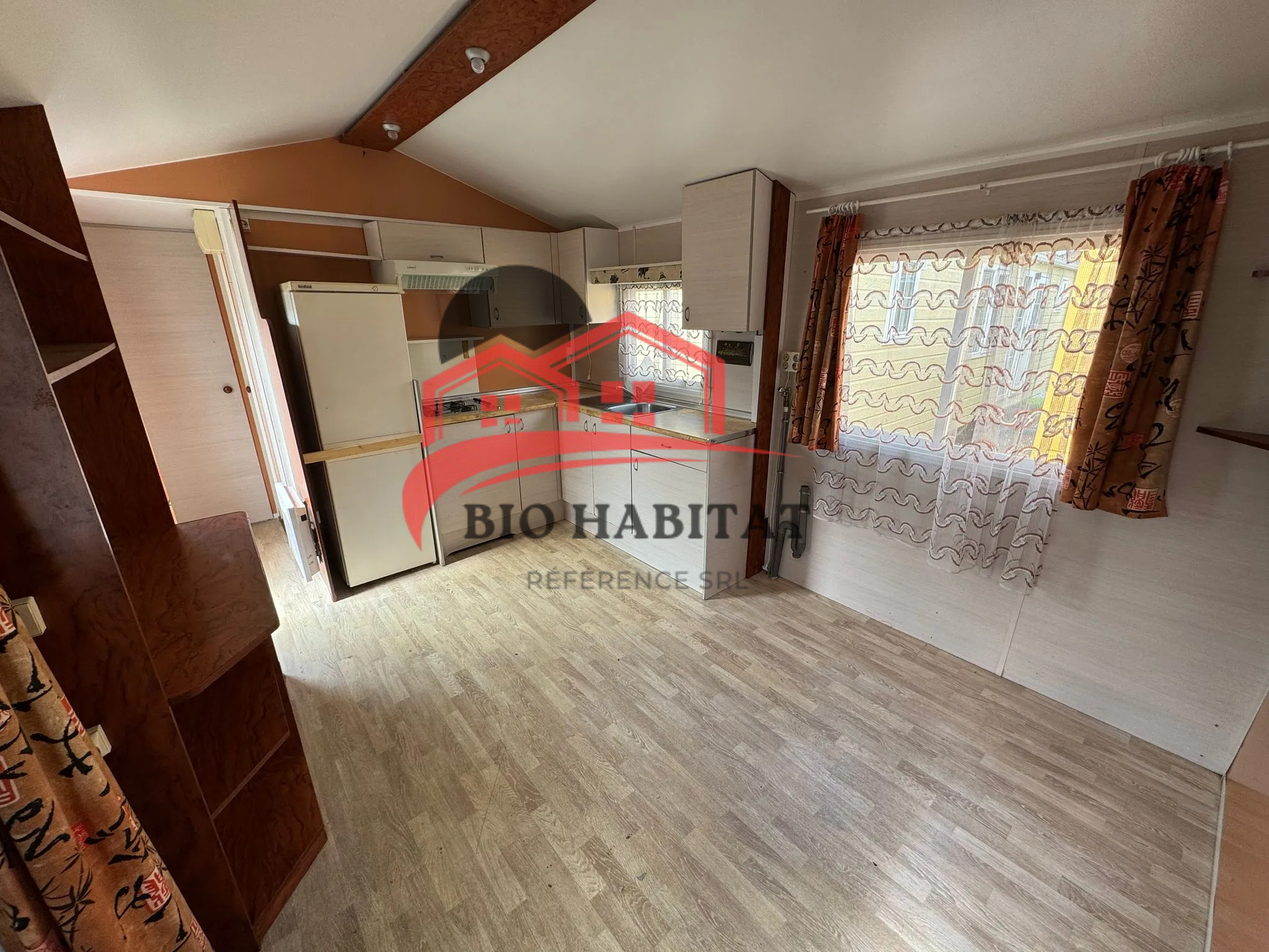 WhatsApp-Image-2025-04-22-at-12.16.24-2-07 Mobil-home Sun Roller Middle Room – Image 6