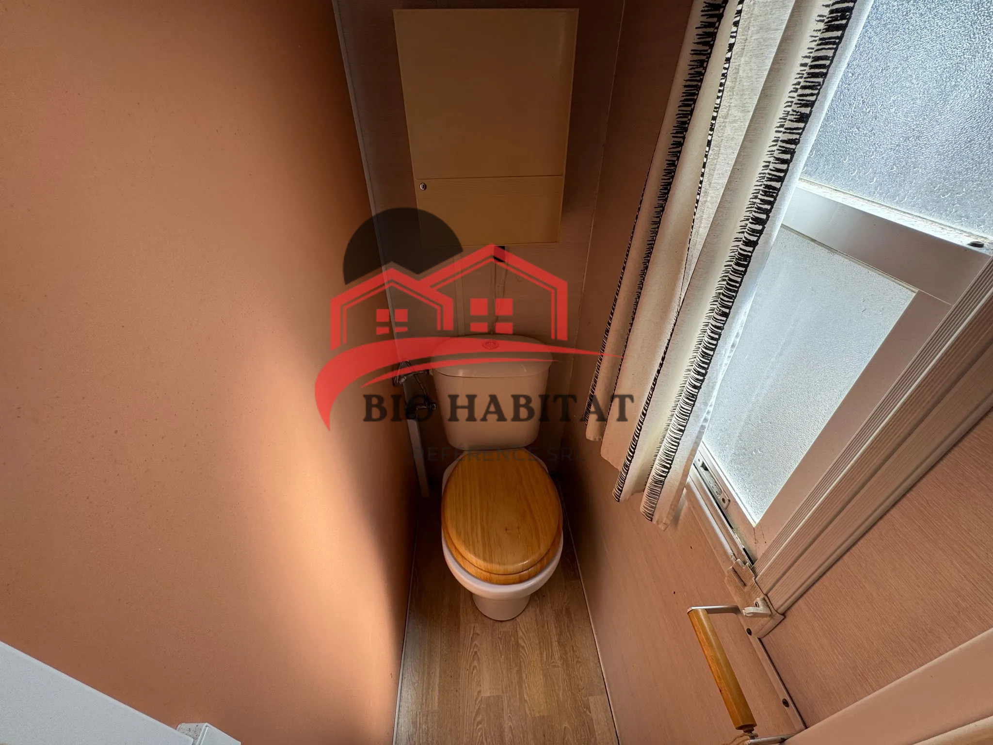 WhatsApp-Image-2025-04-22-at-12.16.28-15 Mobil-home Sun Roller Middle Room – Image 15